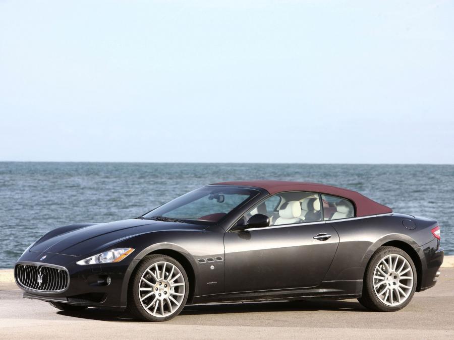 Maserati GranCabrio 2010 года  (фото 29 из 101)